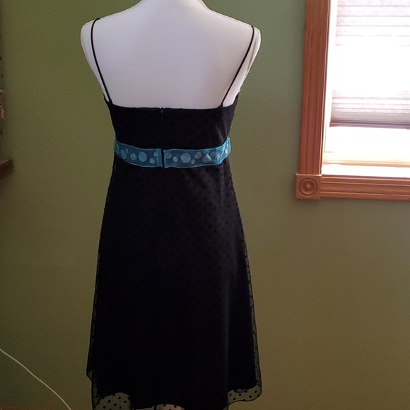 Blu sage size 6 dress. - Picture 3 of 7